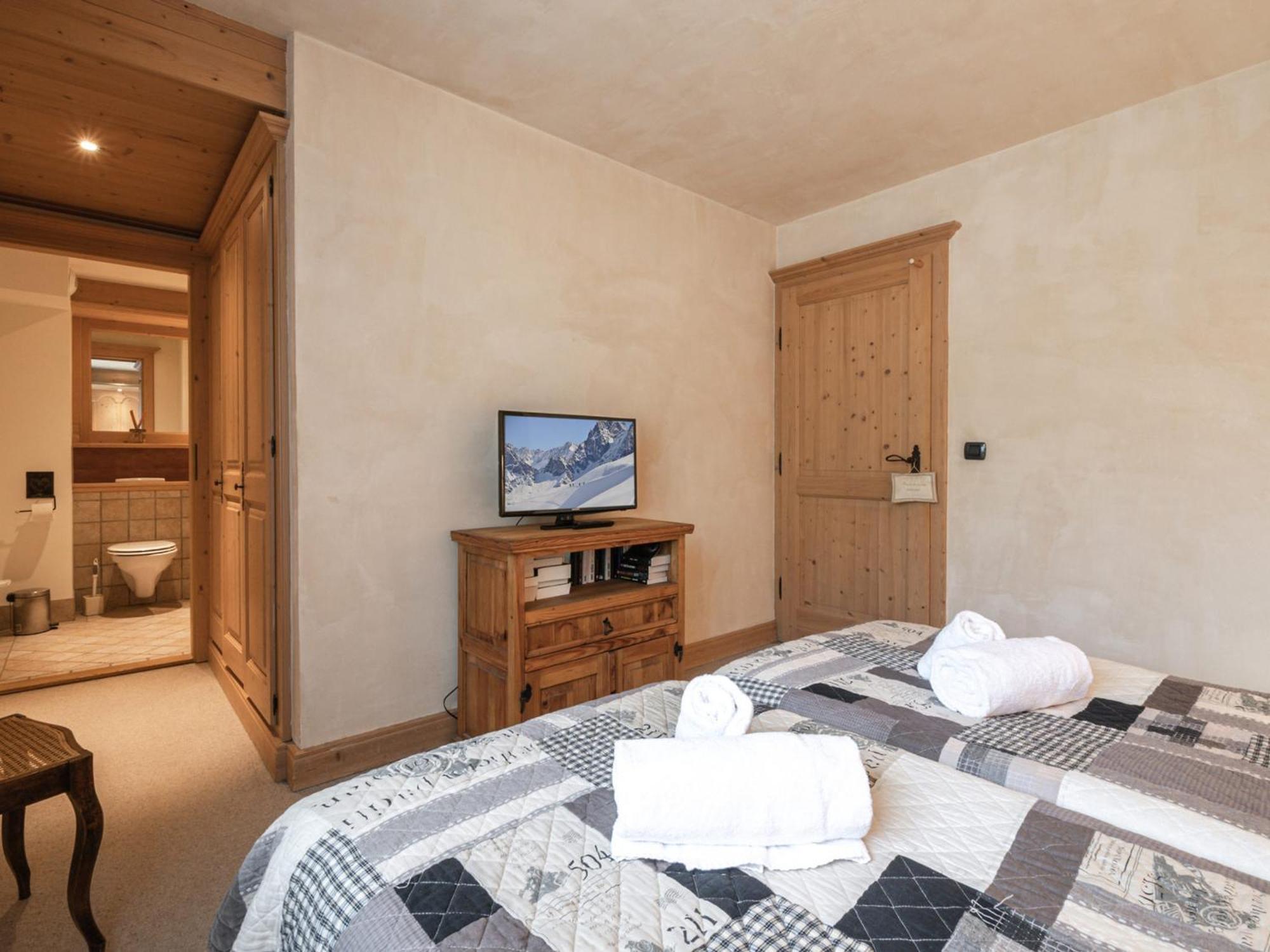 Superbe Duplex De 144m² 10 Pers. - Proche Pistes & Centre, Terrasse, Parking, Wifi - Fr-1-343-223