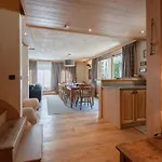 Superbe Duplex De 144M² 10 Pers. - Proche Pistes & Centre, Terrasse, Parking, Wifi - Fr-1-343-223