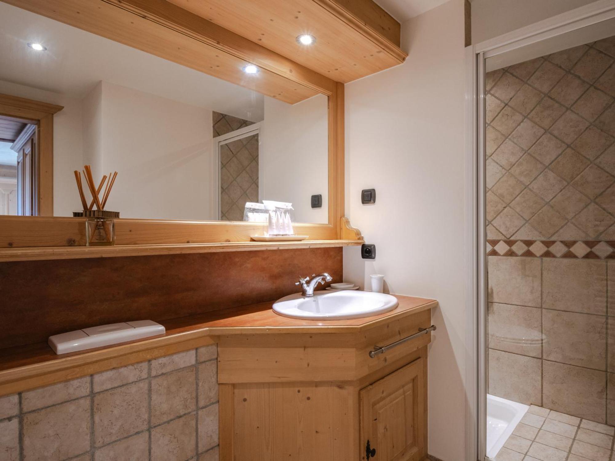 Superbe Duplex De 144m² 10 Pers. - Proche Pistes & Centre, Terrasse, Parking, Wifi - Fr-1-343-223 Apartamento *